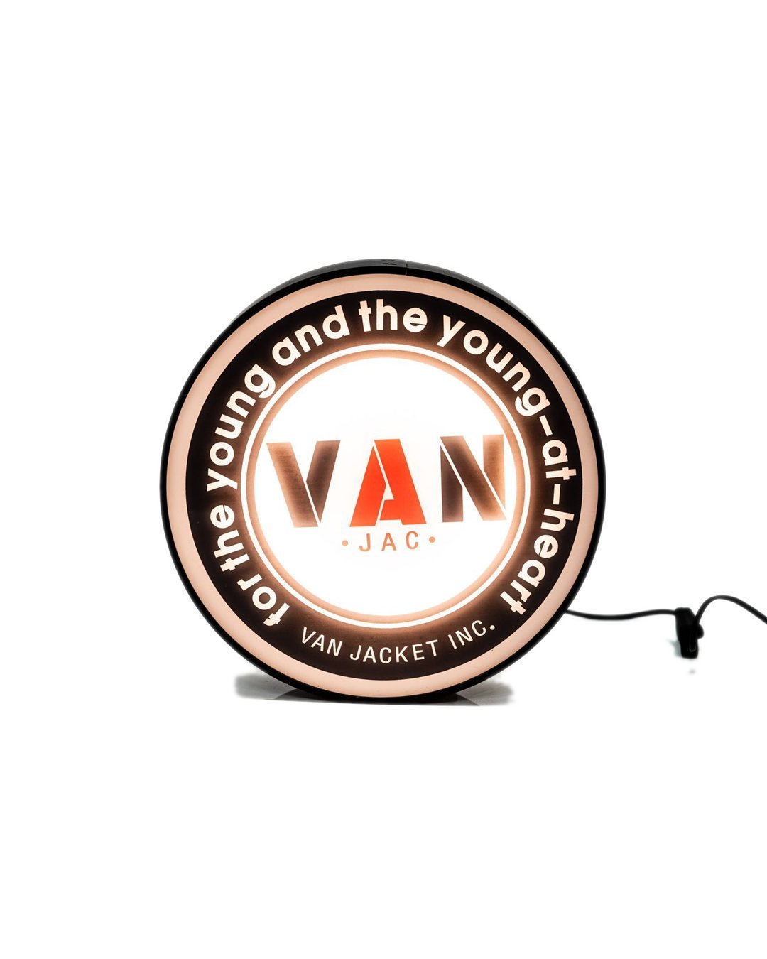 VAN JAC 丸型電飾看板 点灯時 正面