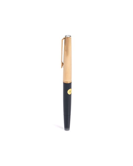 MONTBLANC 万年筆 ペン先18金 Fニブ 写真8
