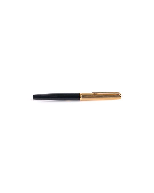 MONTBLANC 万年筆 ペン先18金 黒×ゴールド 写真5